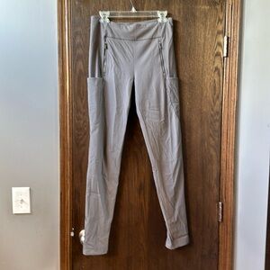 Athleta M Gray Trekkie North skinny pants